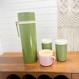 Thermos Model 7402 Green Insulated Travel Thermos King Seeley Vintage + 3 cups